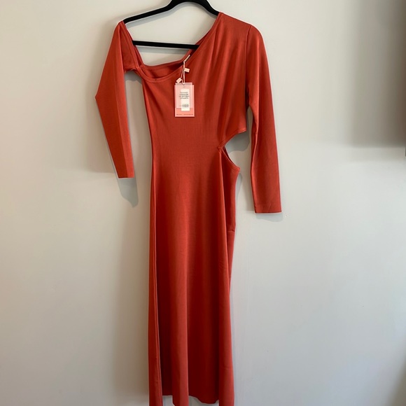 NWT Cult Gaia Knit Asymmetric Cut Out MIDI Dress In Meduim in Chili Color - Picture 8 of 13